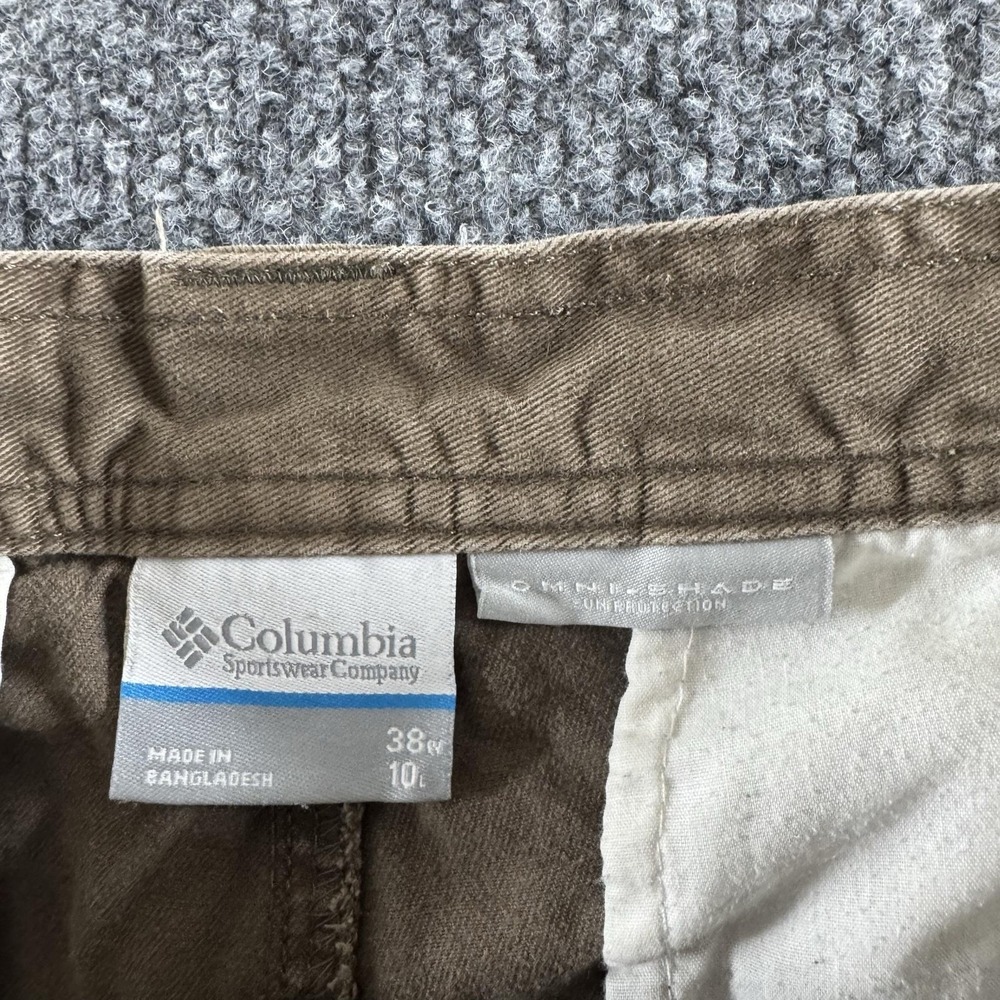 Columbia Cargo Shorts Mens 38 Brown Canvas Omni-Shade 10 Inseam Pockets Outdoor - Picture 3 of 11